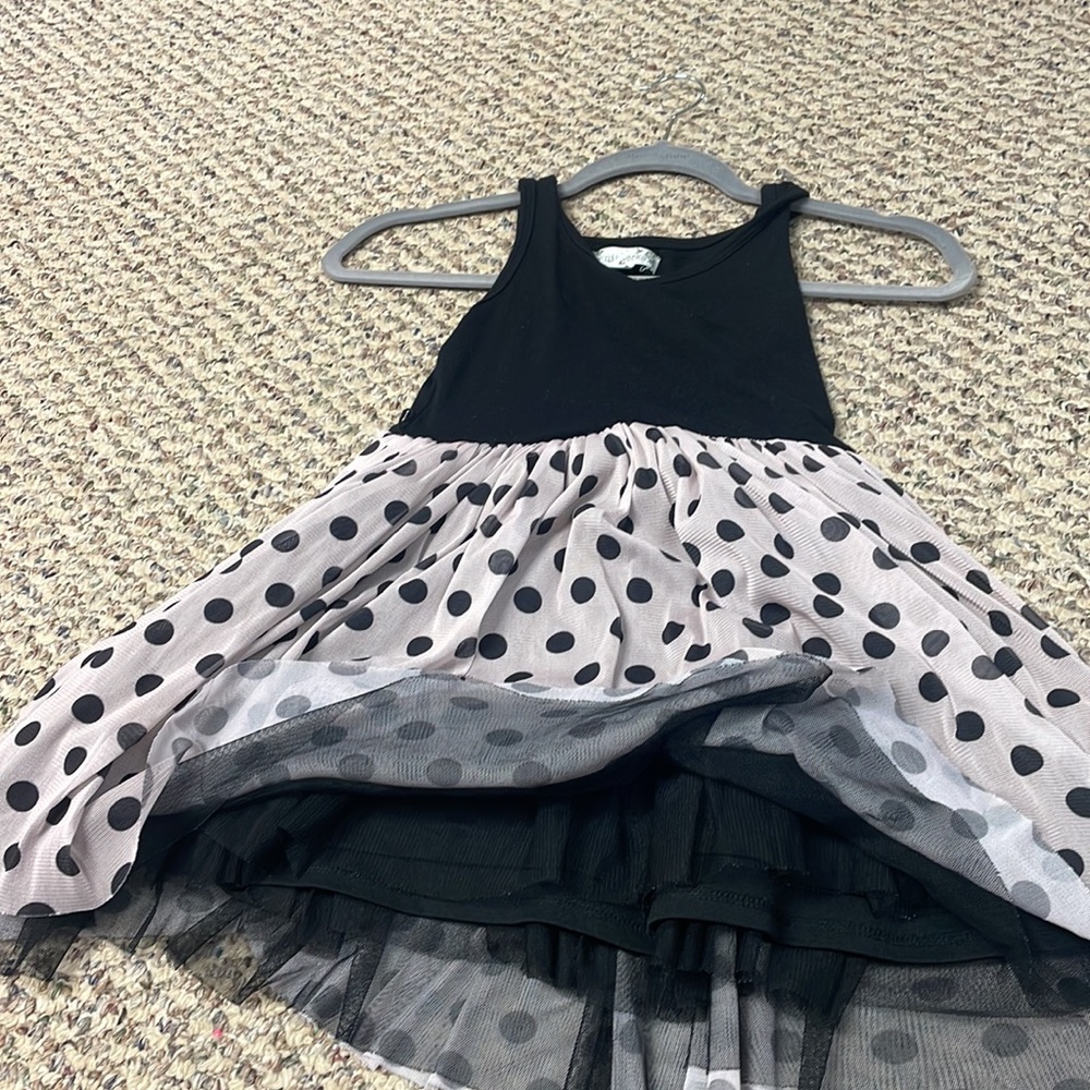5 size 7/8 dressy dresses various brands such as children’s place and Old Navy - Picture 6 of 6